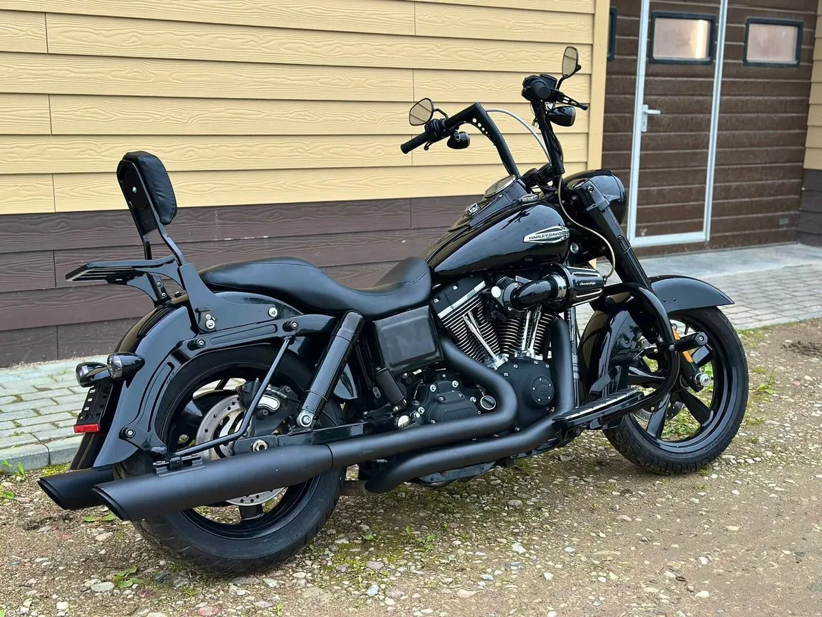 Harley Davidson dyna - Image 3