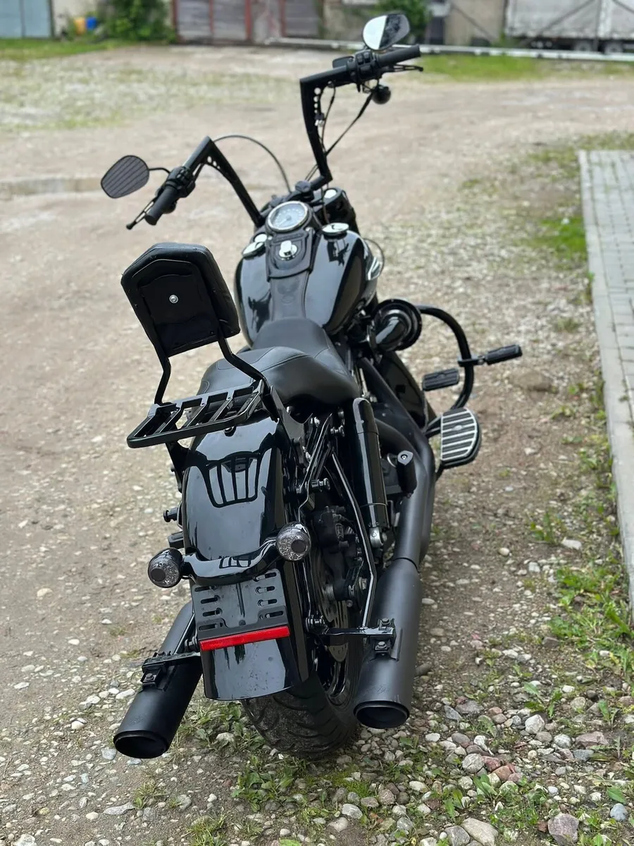 Harley Davidson dyna - Image 4