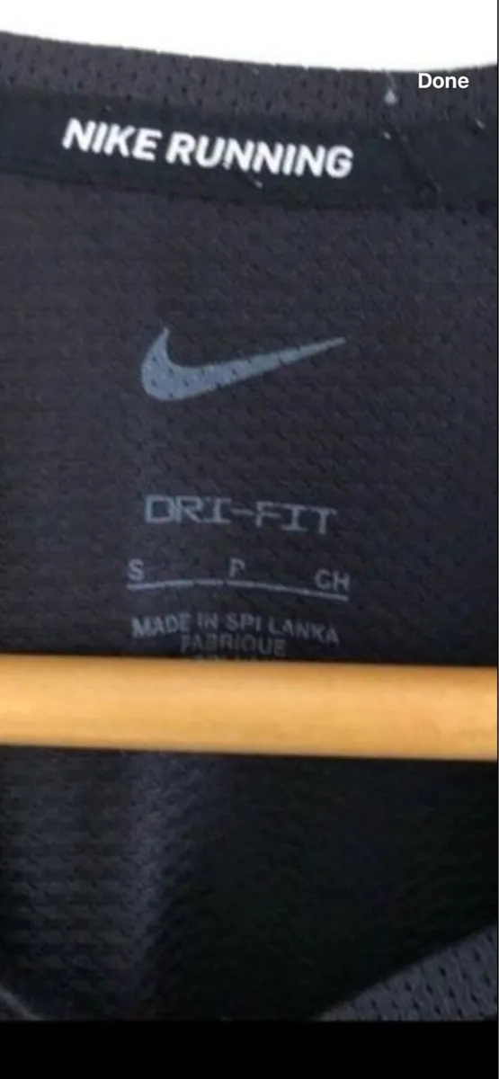 Mens Nike teeshirt size S €5 - Image 4