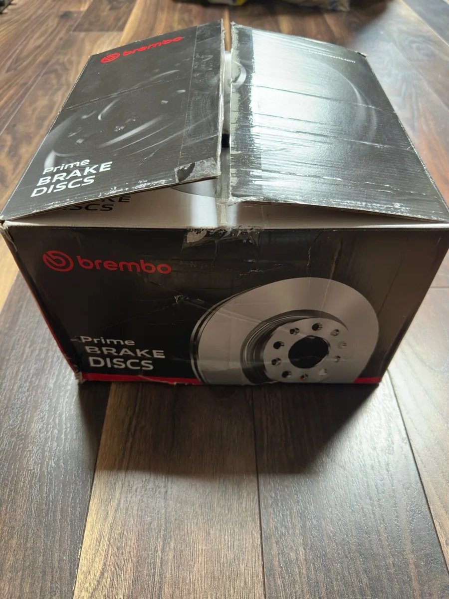 Brembo Disc x2 -284mm - Image 3