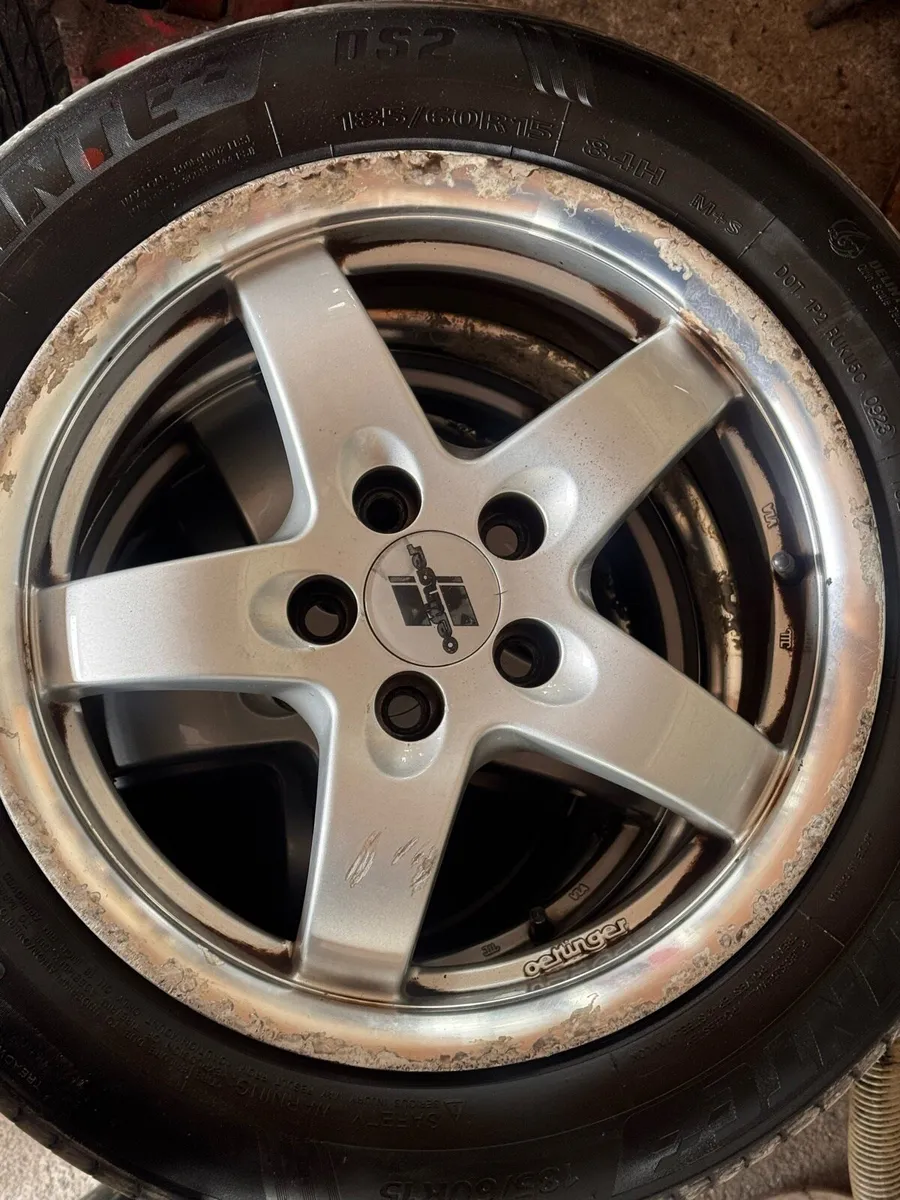 Volkswagen polo alloy wheels - Image 1