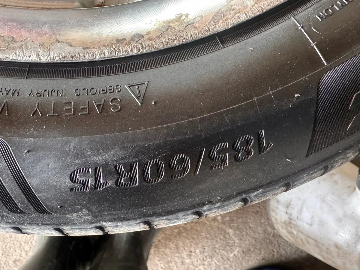 Volkswagen polo alloy wheels - Image 4