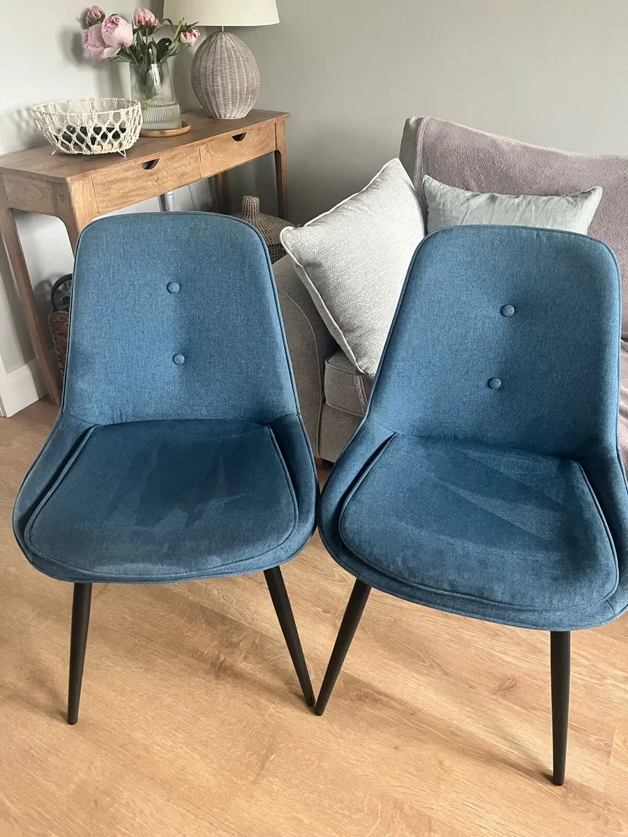 2 Blue upholstered chairs - Image 1