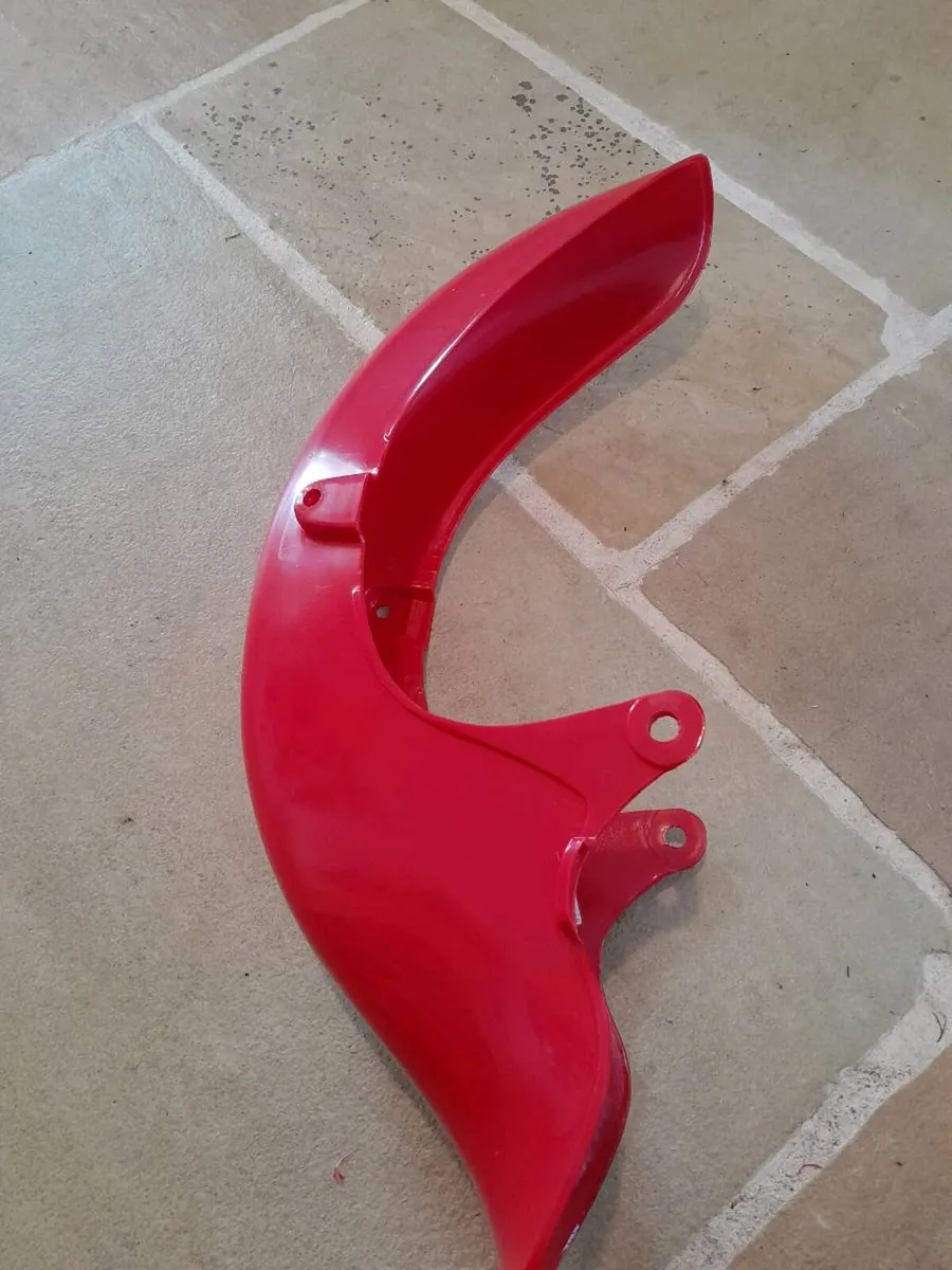 Honda C50, C70, C90, new front mudguard, fits all - Image 3