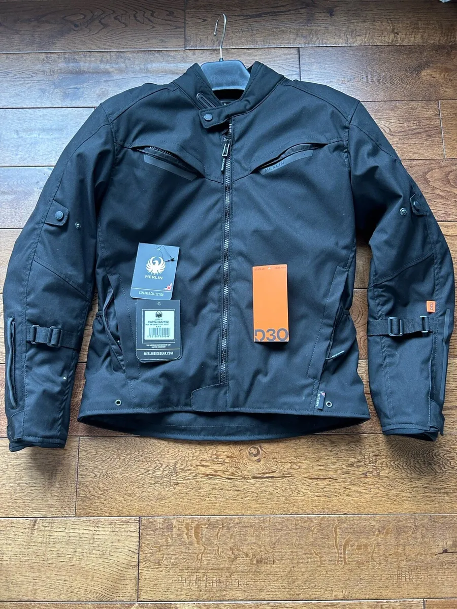 Motorcycle Gear - Image 3