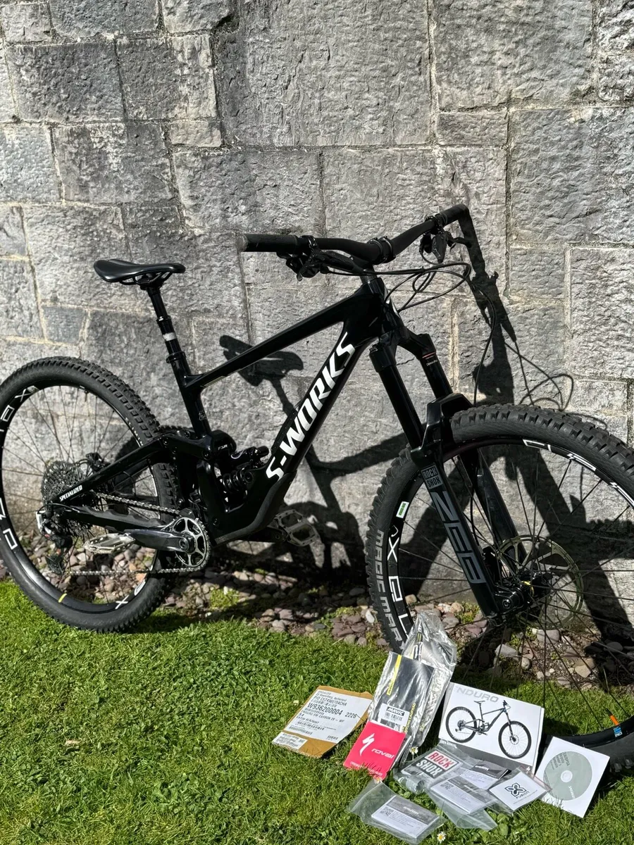 S Works Enduro,Like new - Image 3