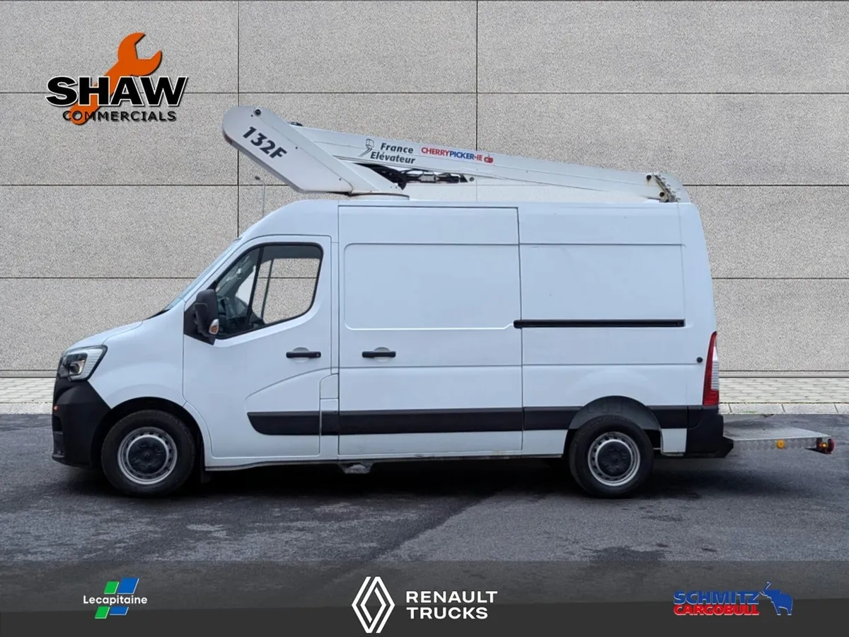 221  Master with france elevateur Cherrypicker - Image 4