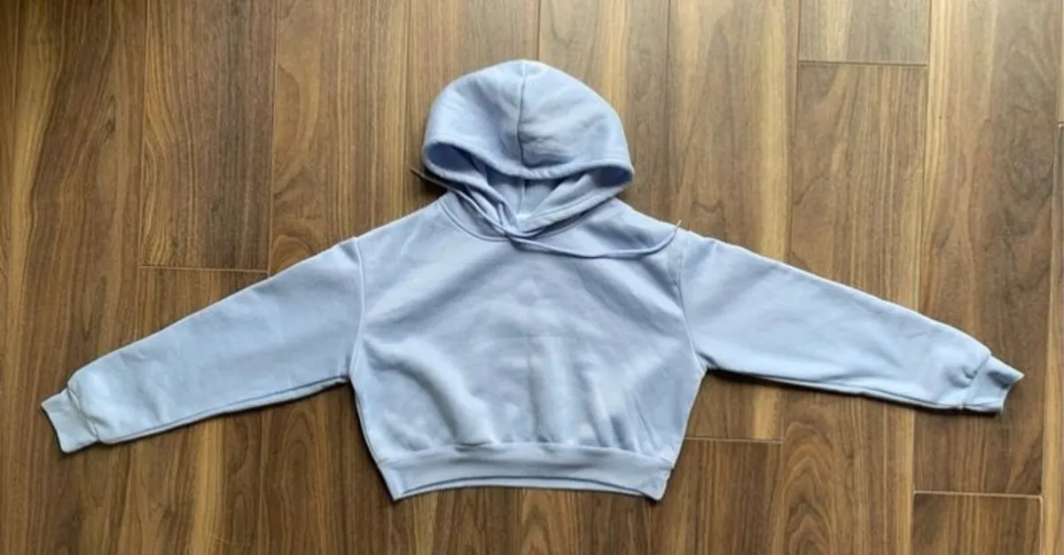 NEW Ladies/Girls Slogan Crop Hoodie: Medium (suit - Image 2