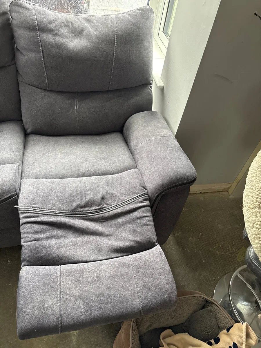 Sofa - Image 3