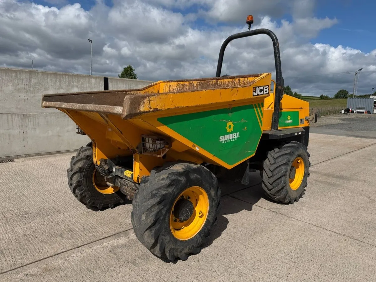 JCB 6 TON ROAD LEGAL STRAIGHT SKIP DUMPER - Image 1