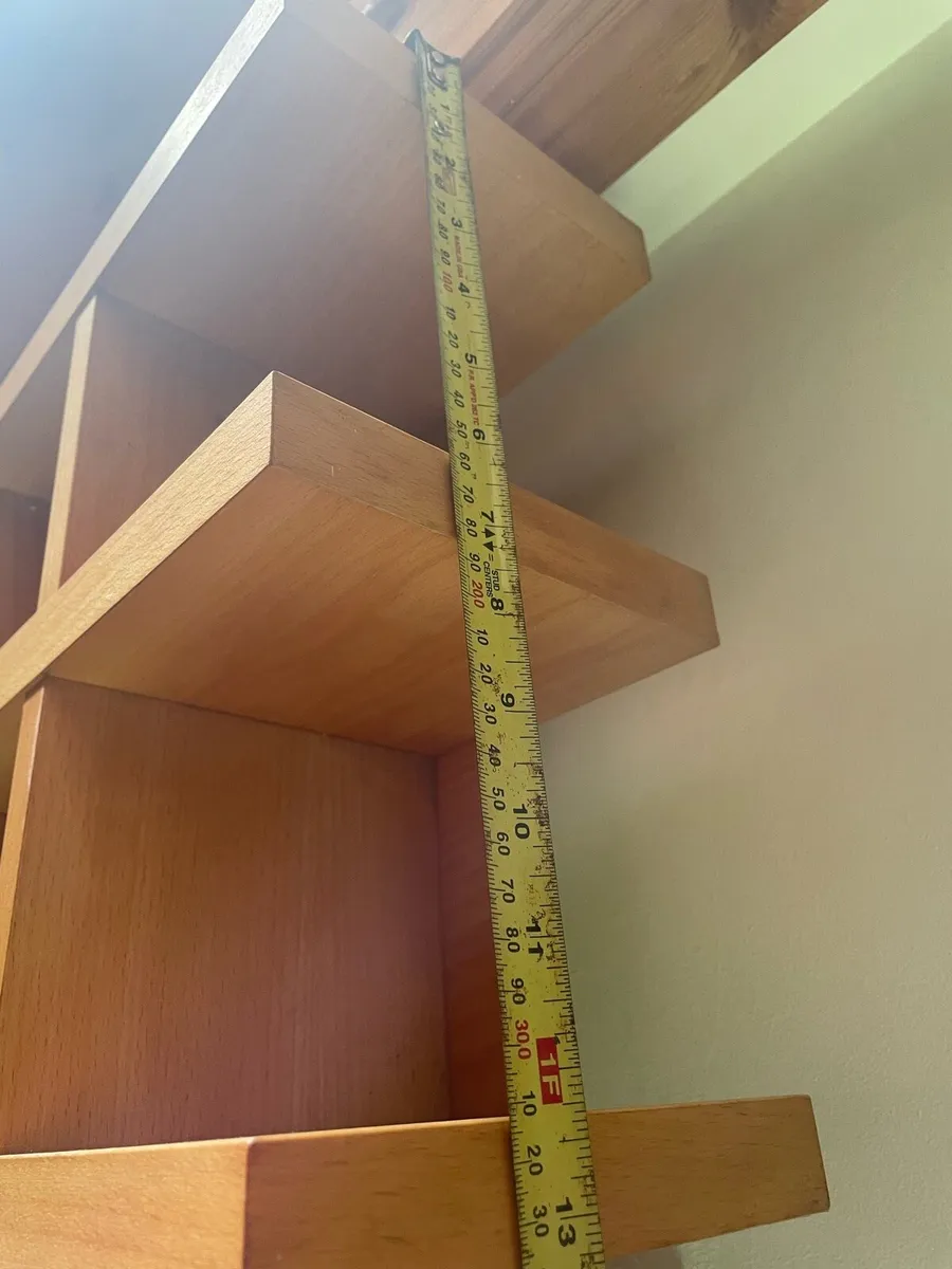 Solid oak display storage - Image 3