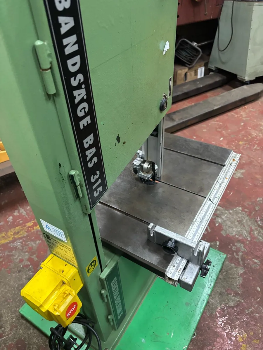 ELEKTRA BECKUM single phase bandsaw &stand - Image 1