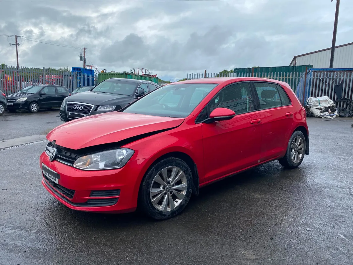 2013 Volkswagen Golf 1.6TDI BREAKING / PARTS - Image 2