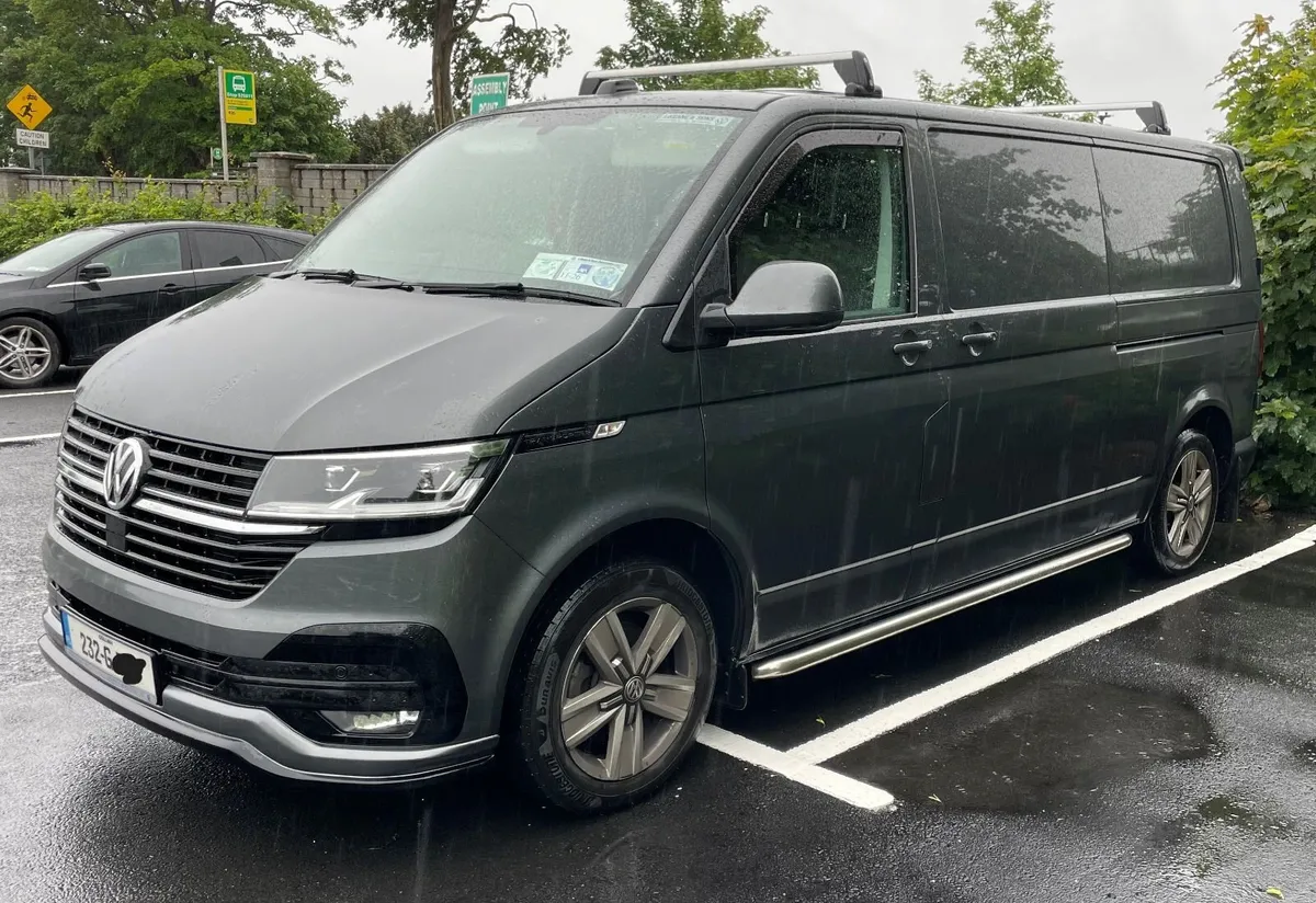 Volkswagen Transporter 2023 Highline Model - Image 2