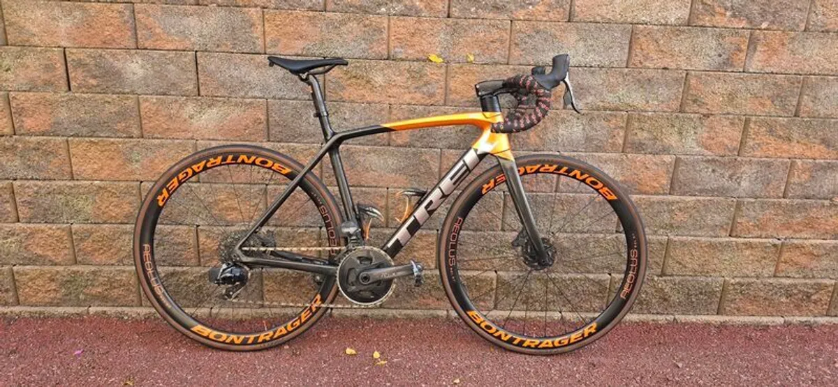 Trek Emonda SL7 Size54 (M) - Image 1