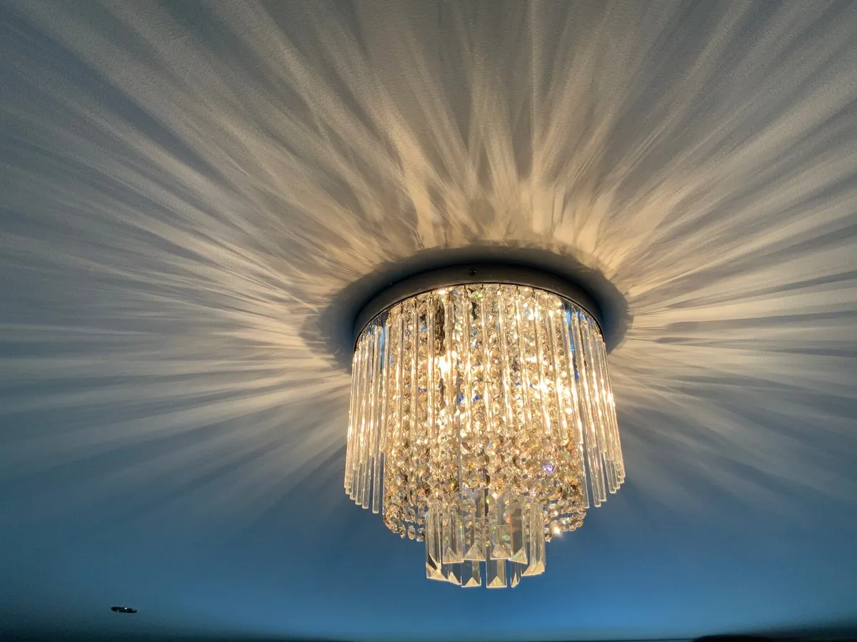 Modern Ceiling Light, Bulbs included - Image 2