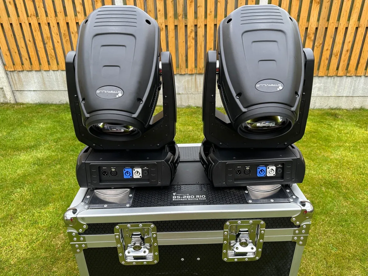 Moving Head  lights - Image 1