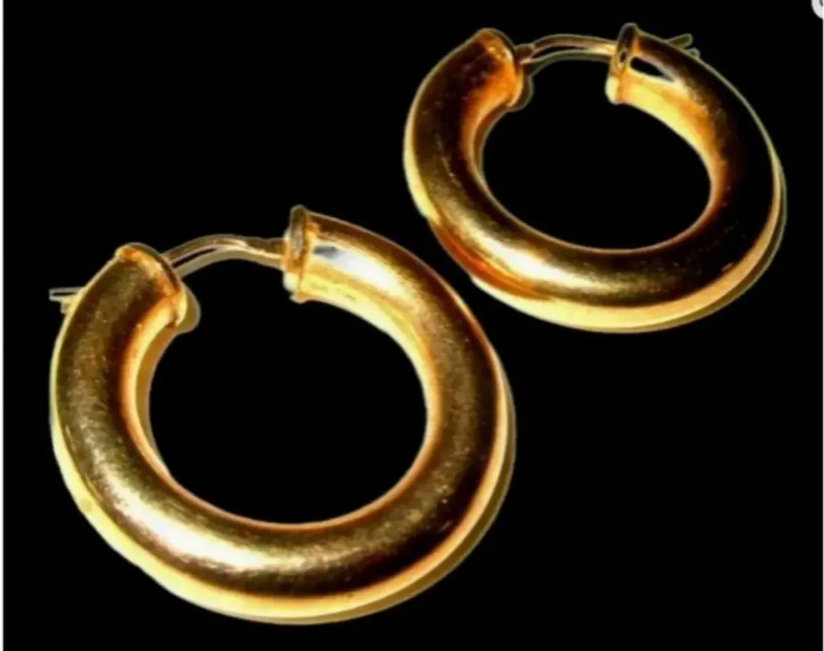 Vintage Hallmarked 9ct Gold Chunky Hoops - Image 2