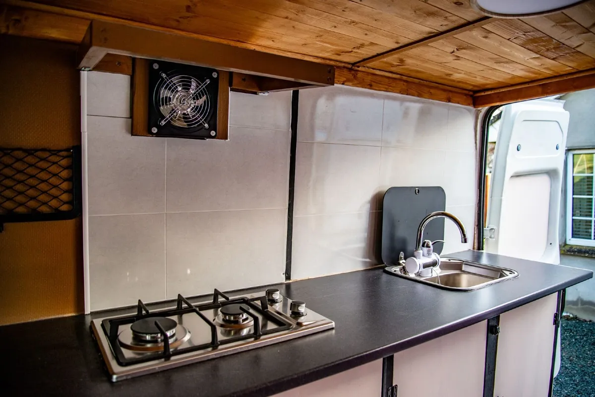 campervan - Image 2