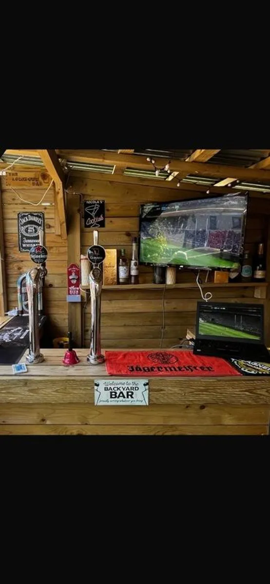 Home Bar - Image 1