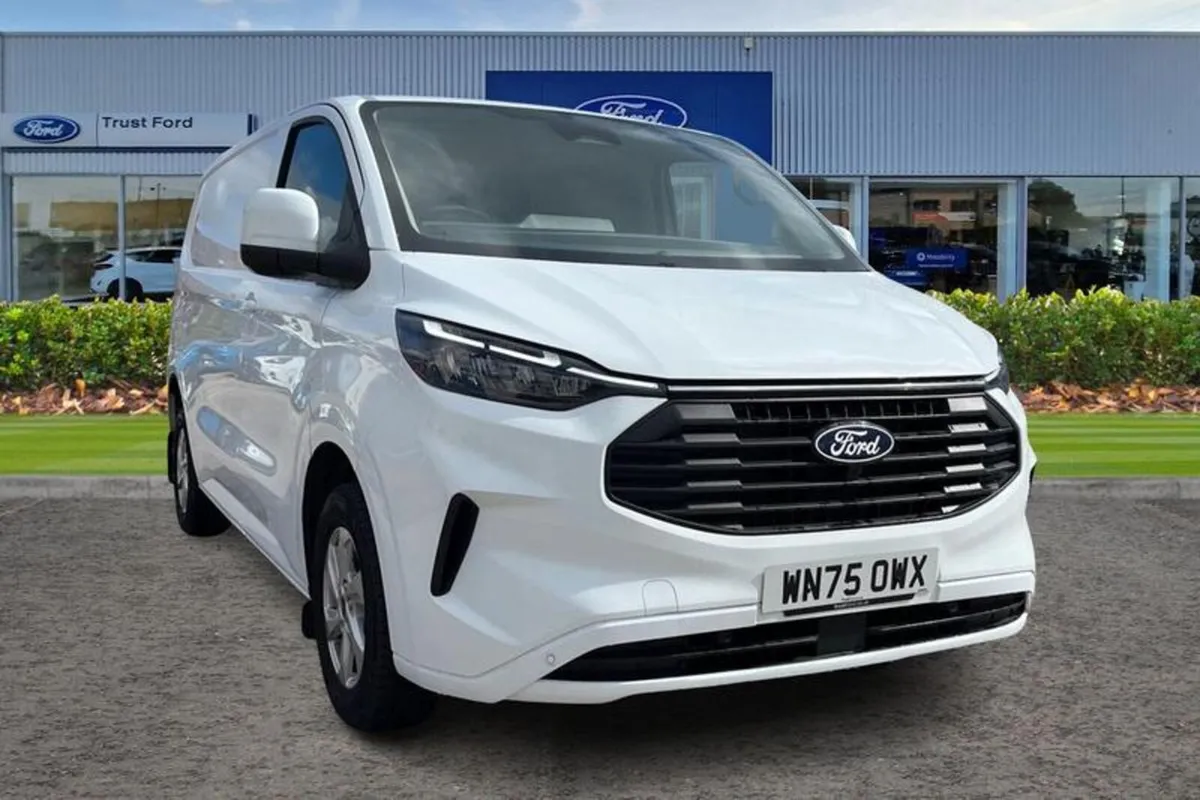 Ford Transit Custom LIMITED - Image 1