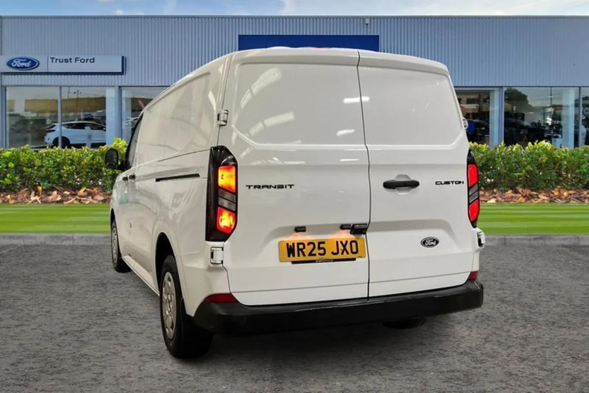 Ford Transit Custom TREND - Image 2