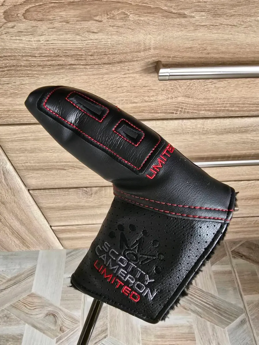 Scotty Camerson Santa Fe Triple Black 34" Putter - Image 4