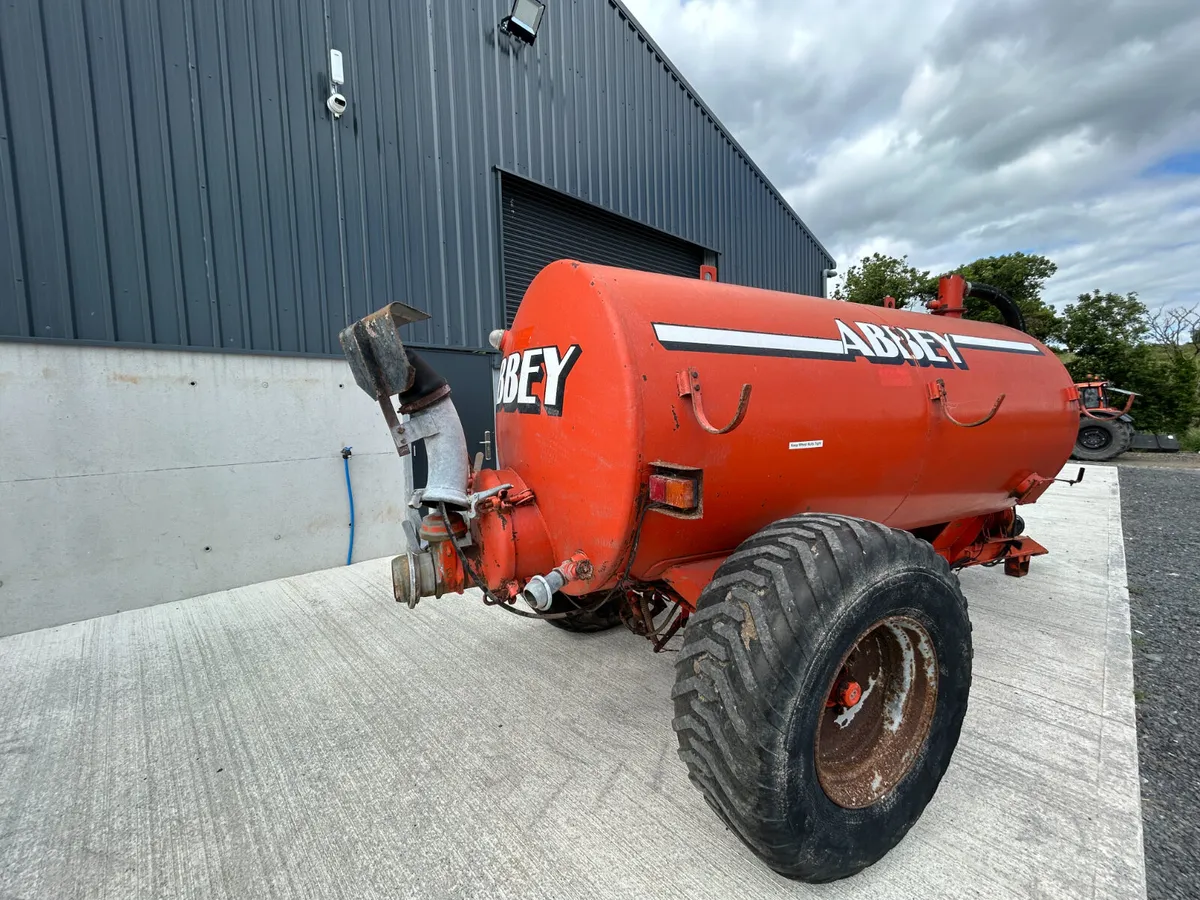 Abbey 1100GL Tank - Image 4
