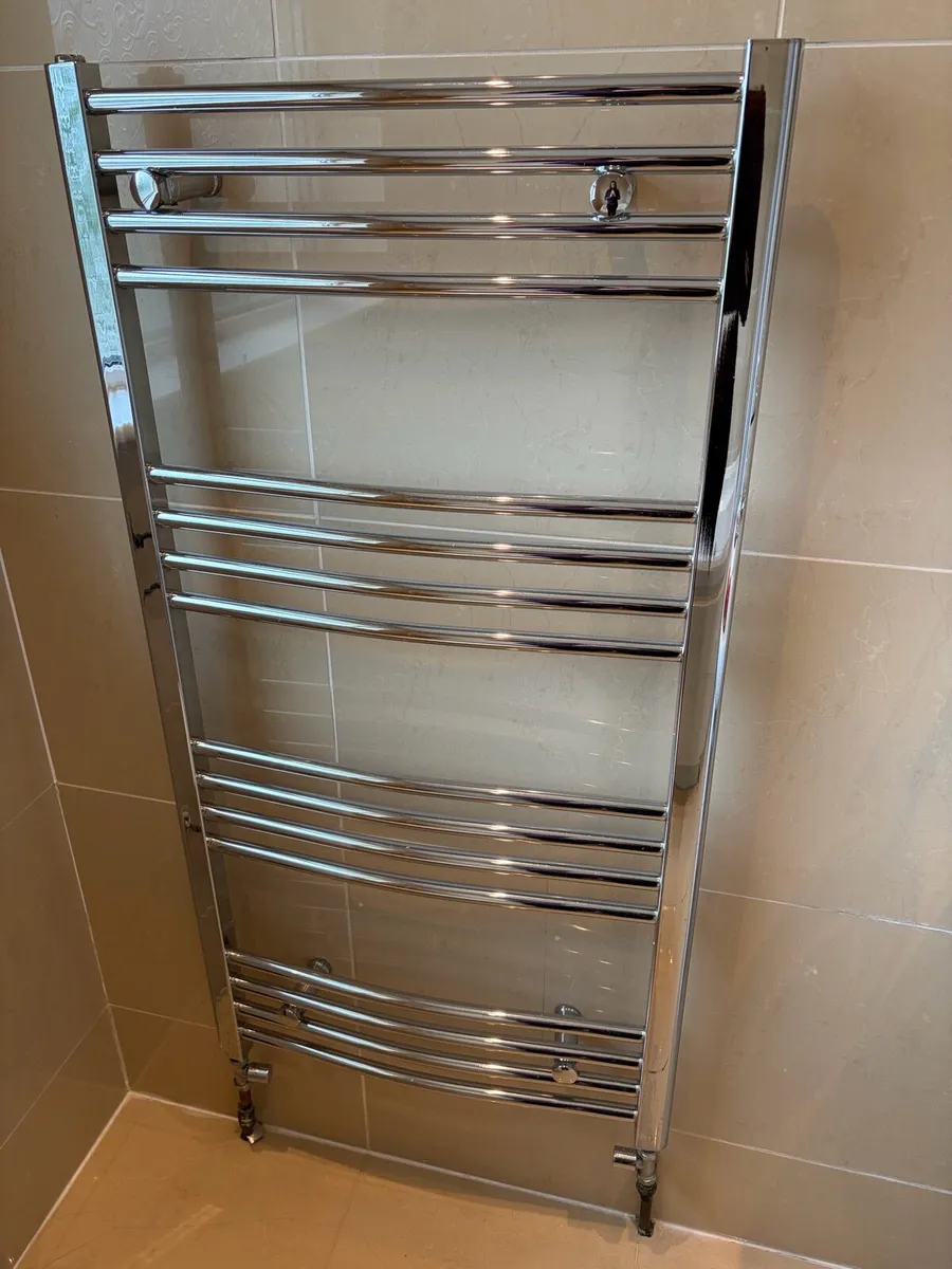 2 bathroom towel rad - Image 1