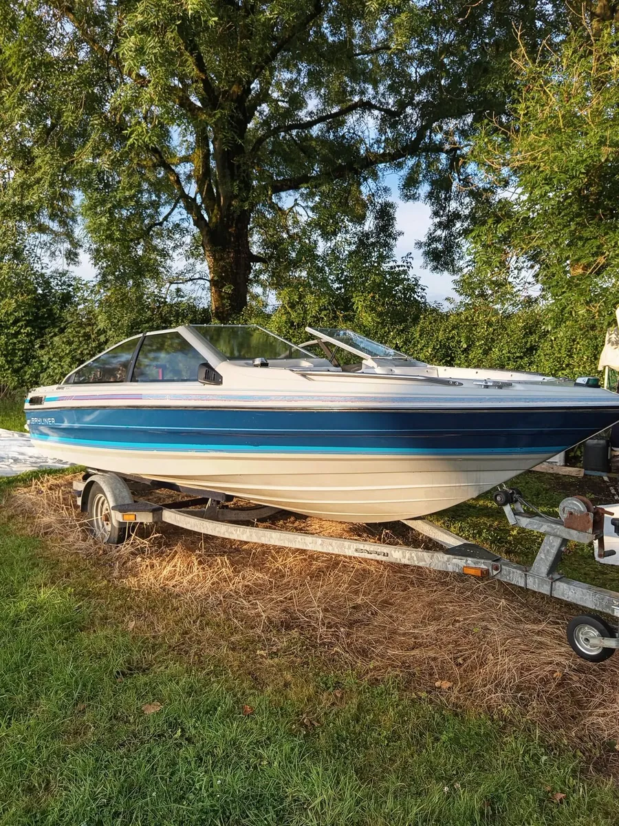 Boat - Image 1