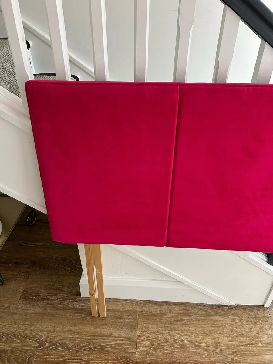 Headboard for 4ft 6in bed - Image 2