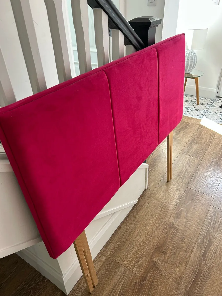 Headboard for 4ft 6in bed - Image 1