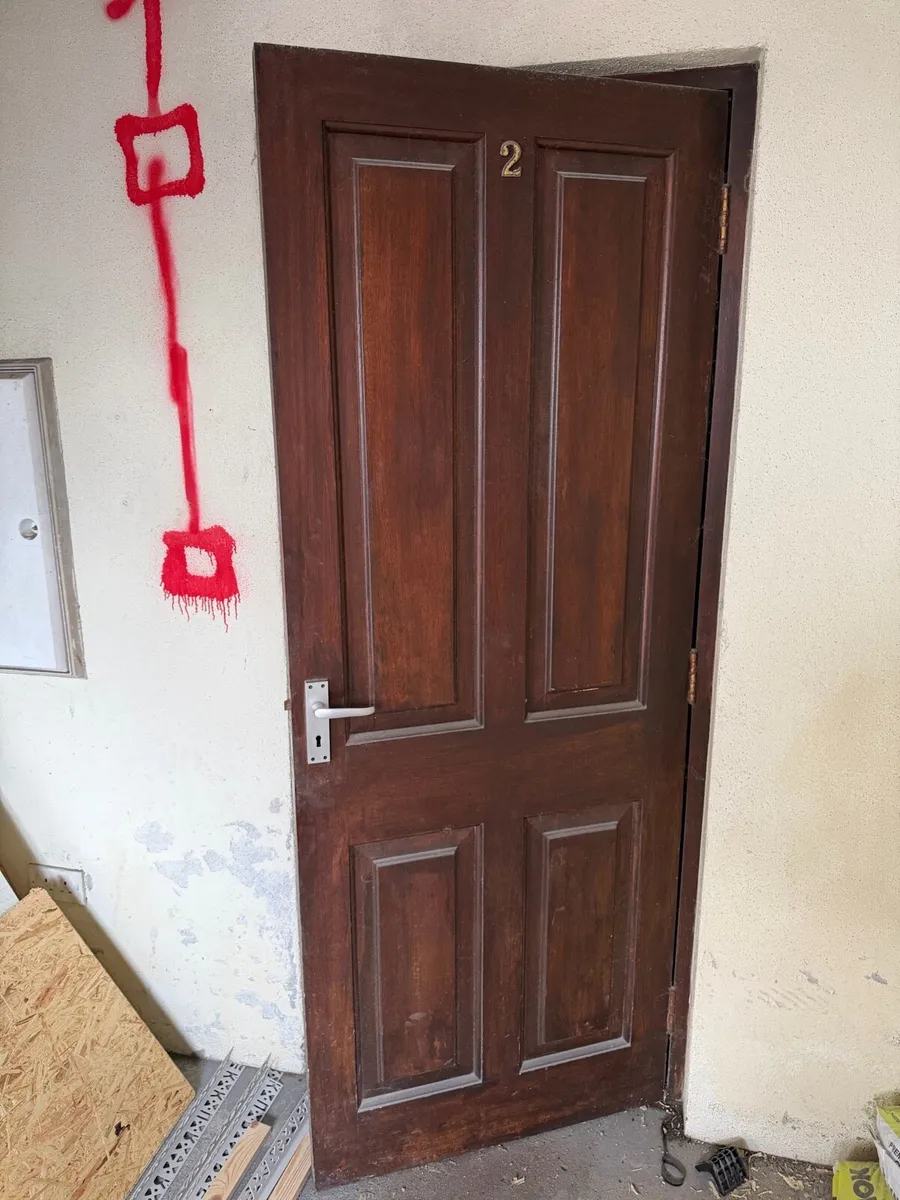 Timber door and glass door - Image 2