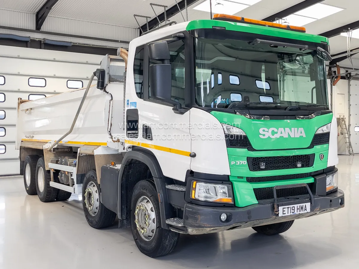 2019 SCANIA P370 XT TIPPER - Image 1