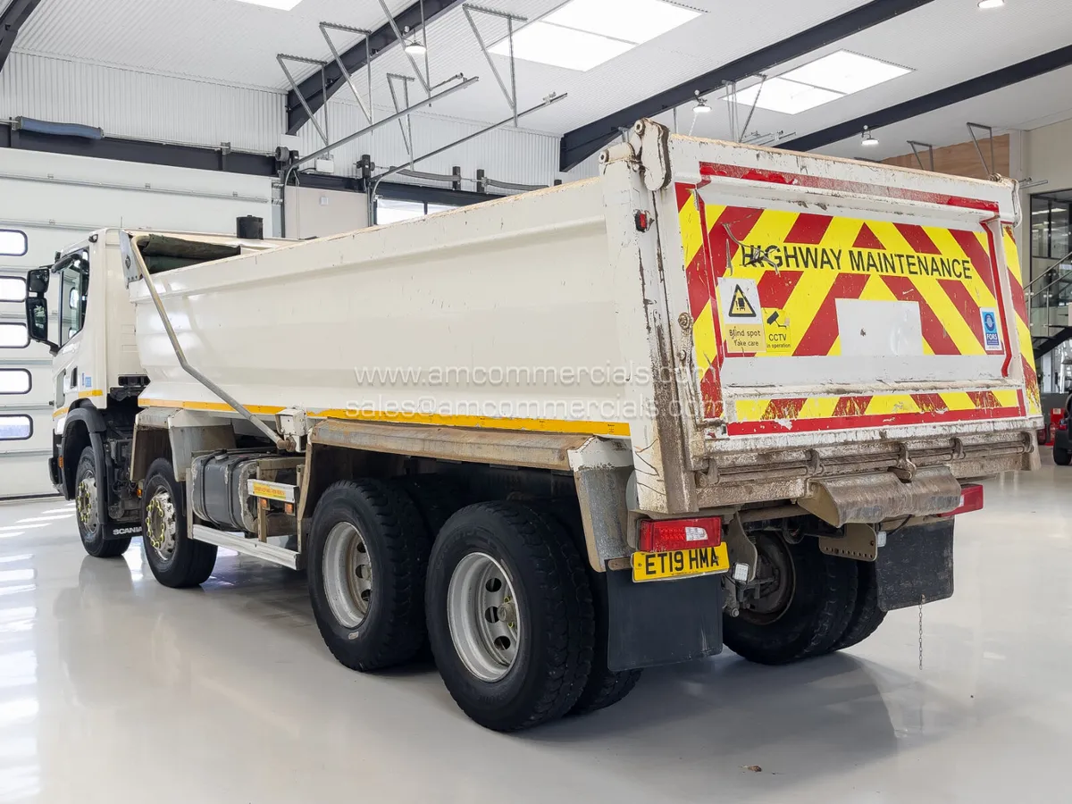 2019 SCANIA P370 XT TIPPER - Image 4