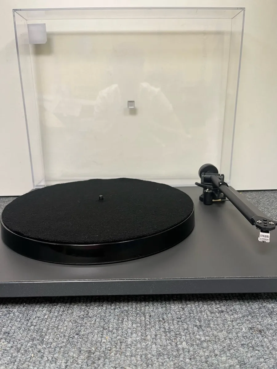 Rega P1 Plus Record Player - Image 1
