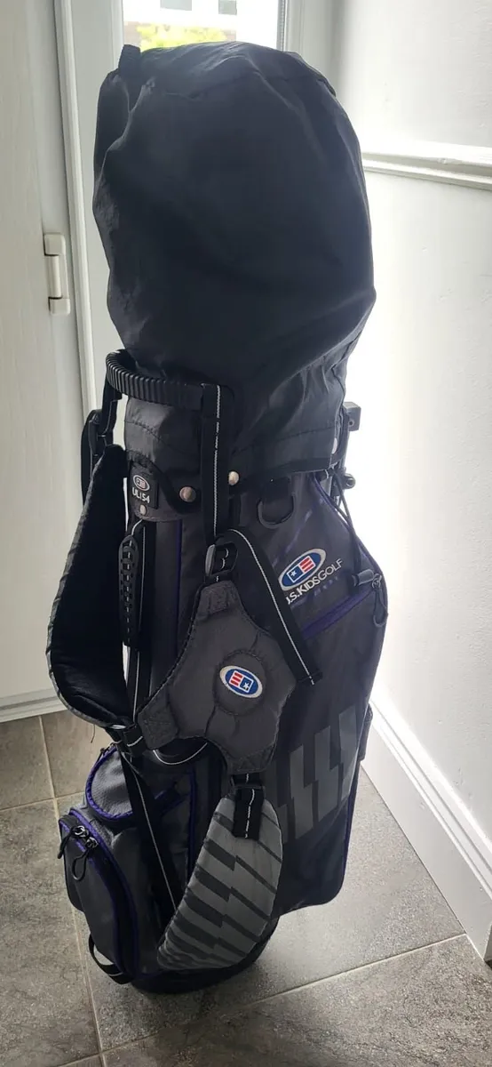 US Kids Golf Clubs and Bags - Image 2