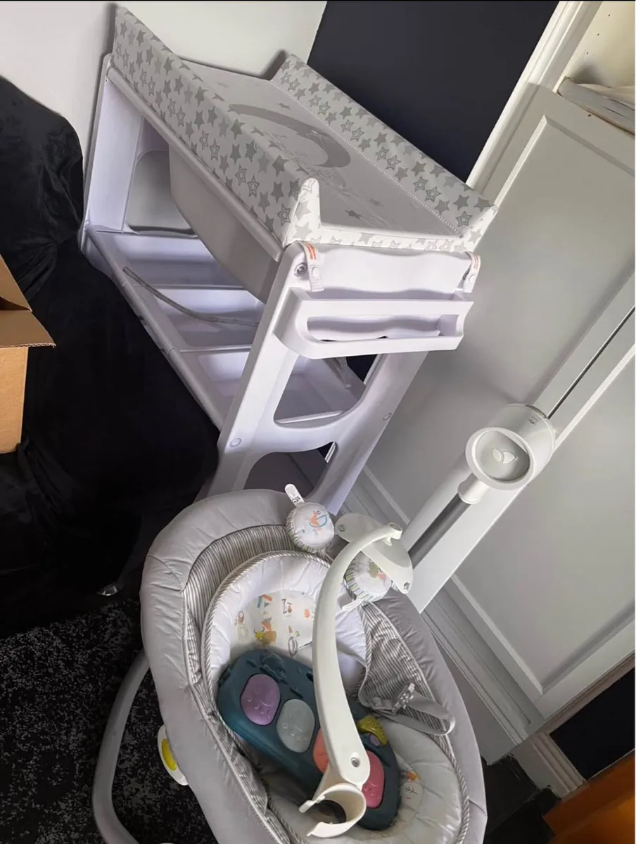 Baby swing and bath changer
