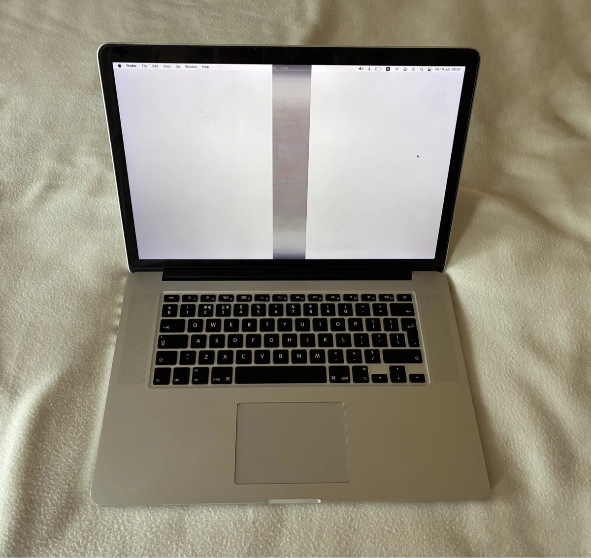 Macbook Pro 15” - Image 2