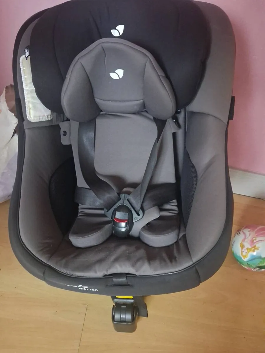 Joie car seat spin 360 - Image 3
