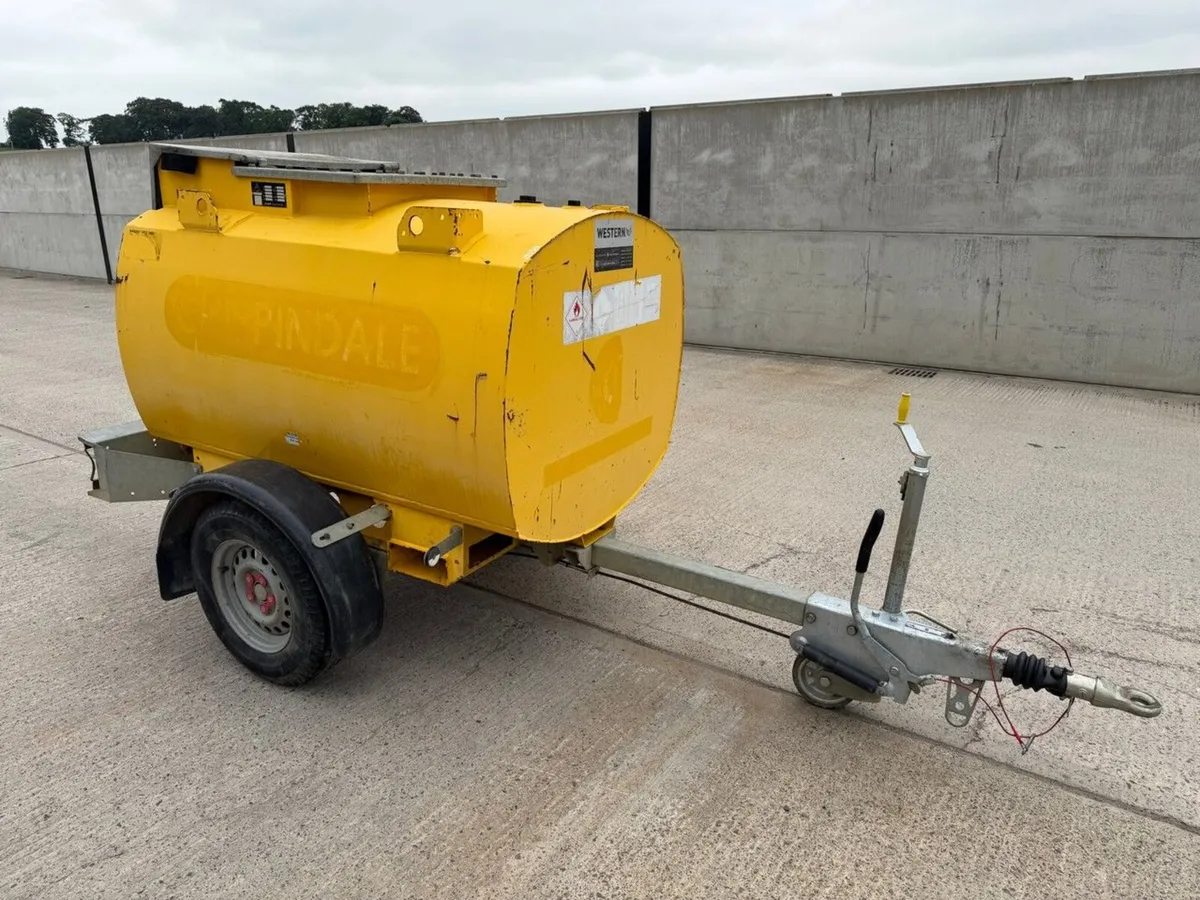 950 LITRE BUNDED SINGLE AXLE FAST TOW FUEL BOWSER - Image 1