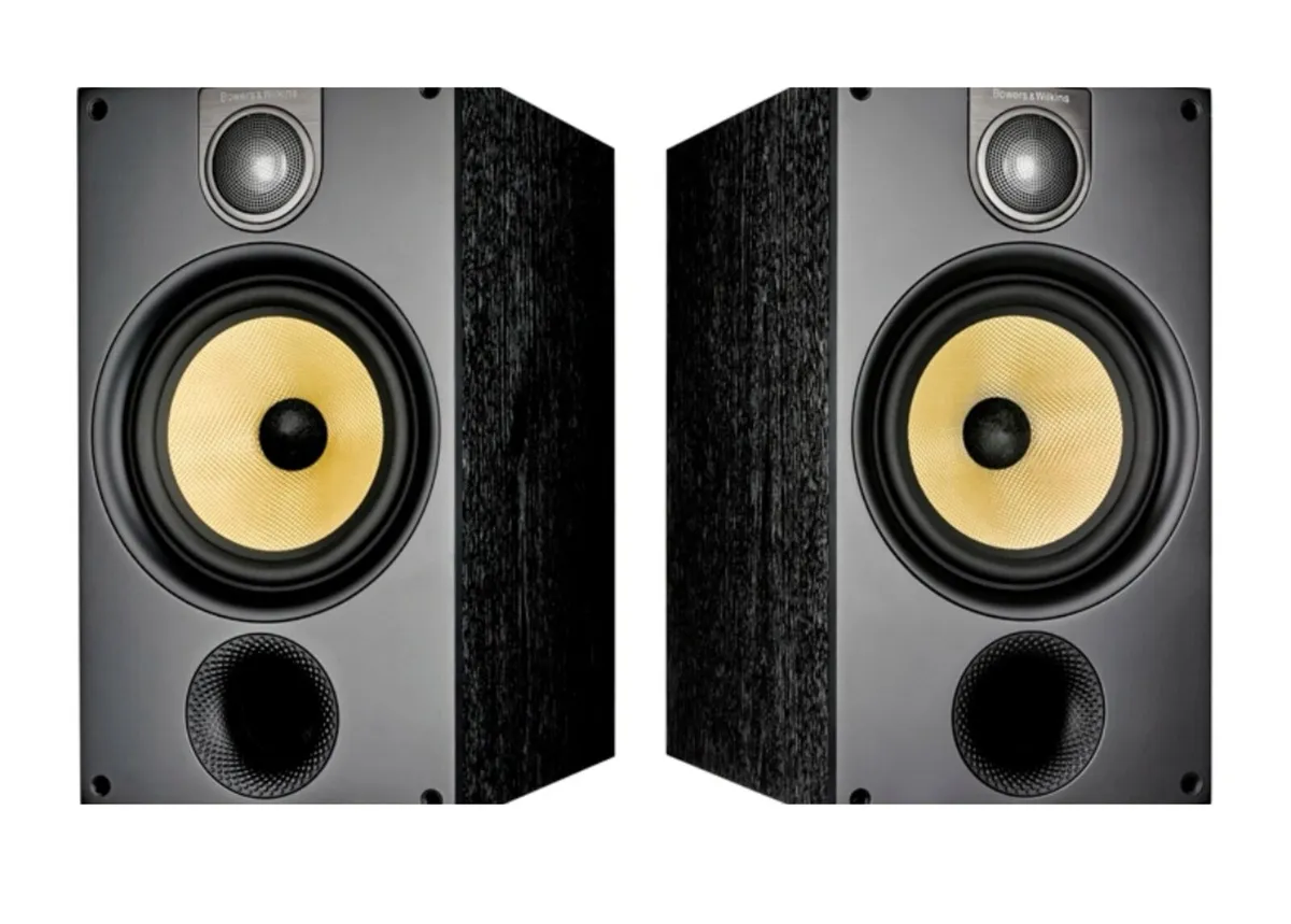 Bowers and Wilkins 685 S2 speakers