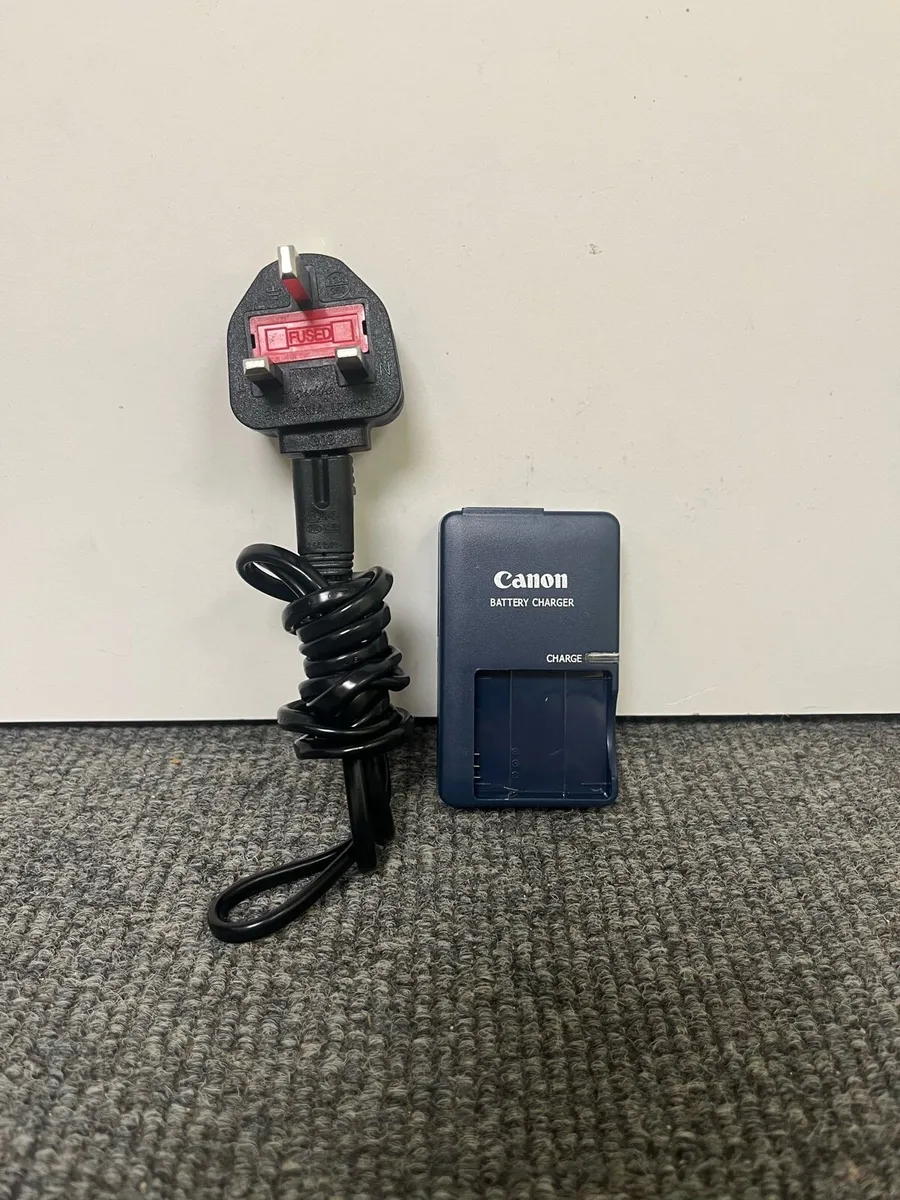 Canon Ixus 130 Digital Camera - Image 4