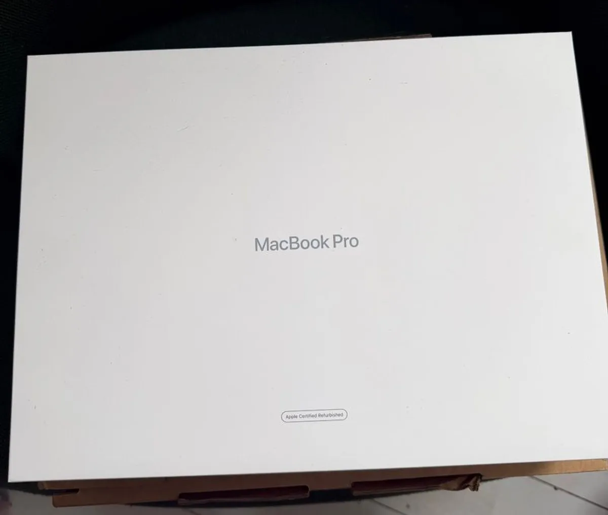 MacBook Pro Apple M4 Chip with 10 Core CPU and 10 Core GPU - Image 2