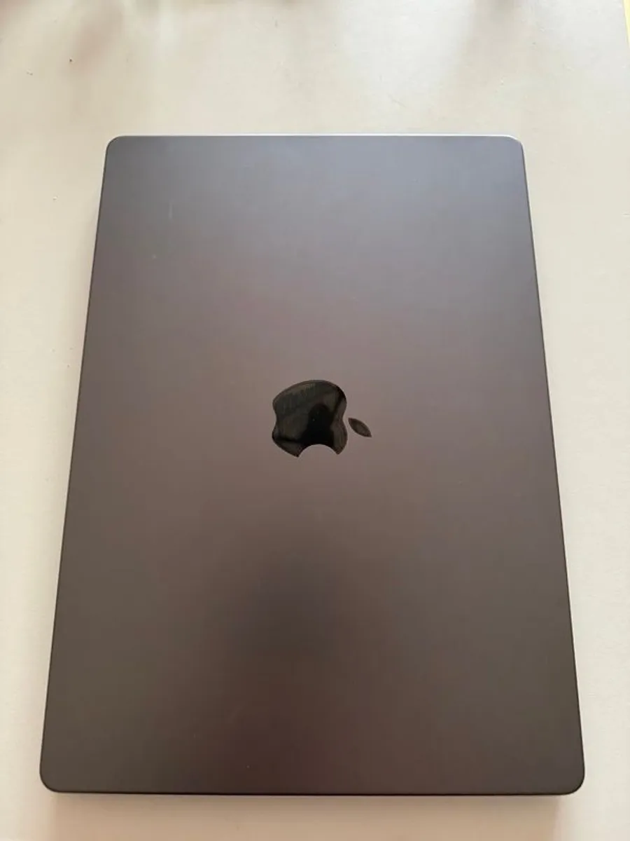 MacBook Pro Apple M4 Chip with 10 Core CPU and 10 Core GPU - Image 4
