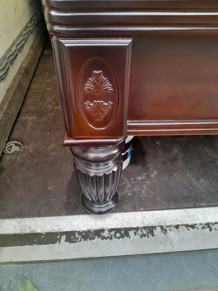 Pool table - Image 2