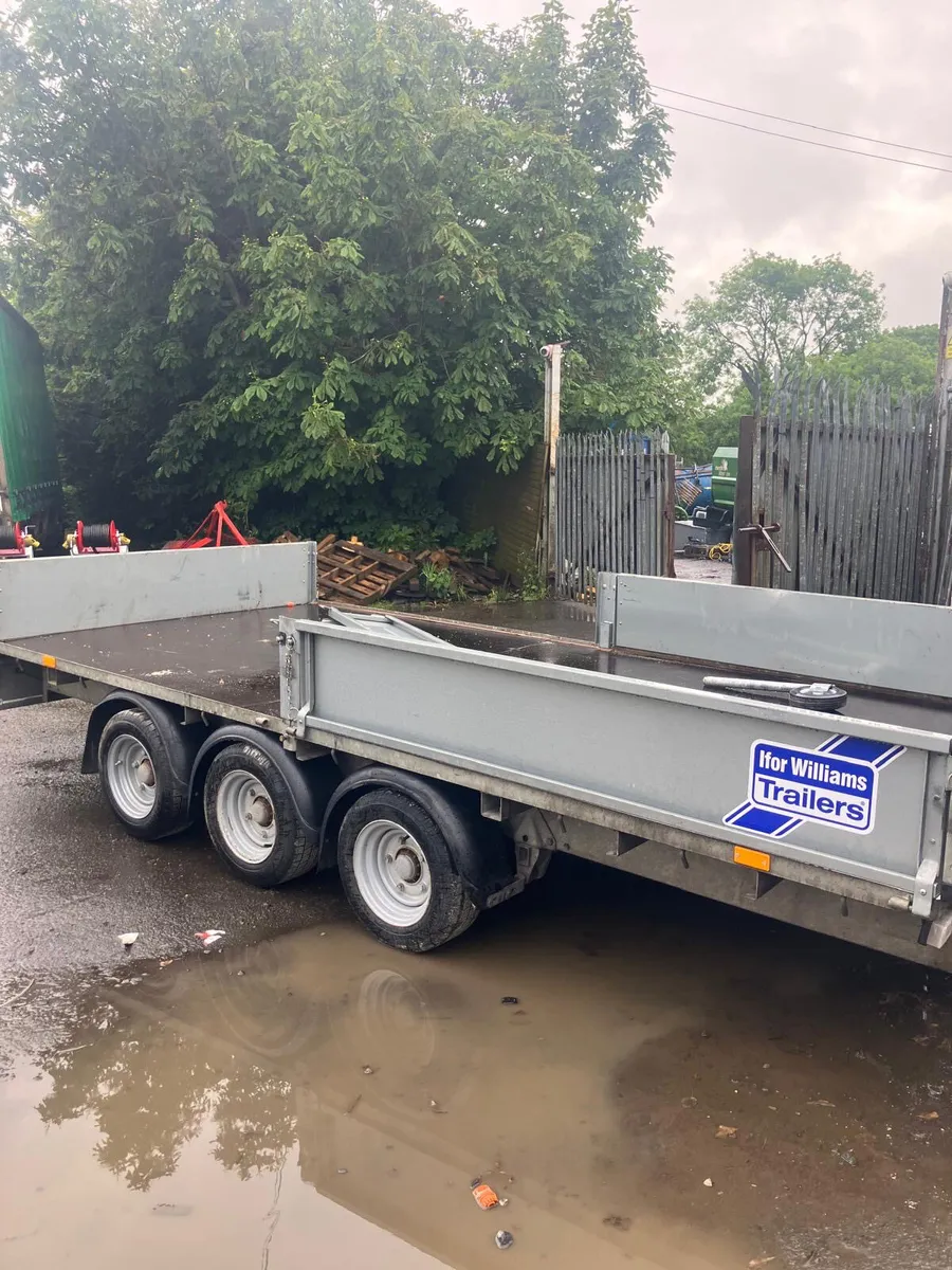 Is dropside tri axel trailers