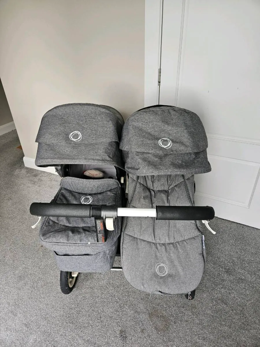 Baby travel system - Image 1