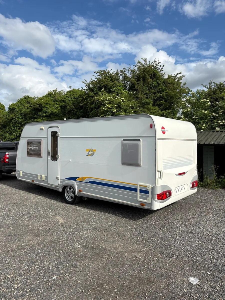 Burstner 4 Berth Fixed Bed Caravan - Image 3