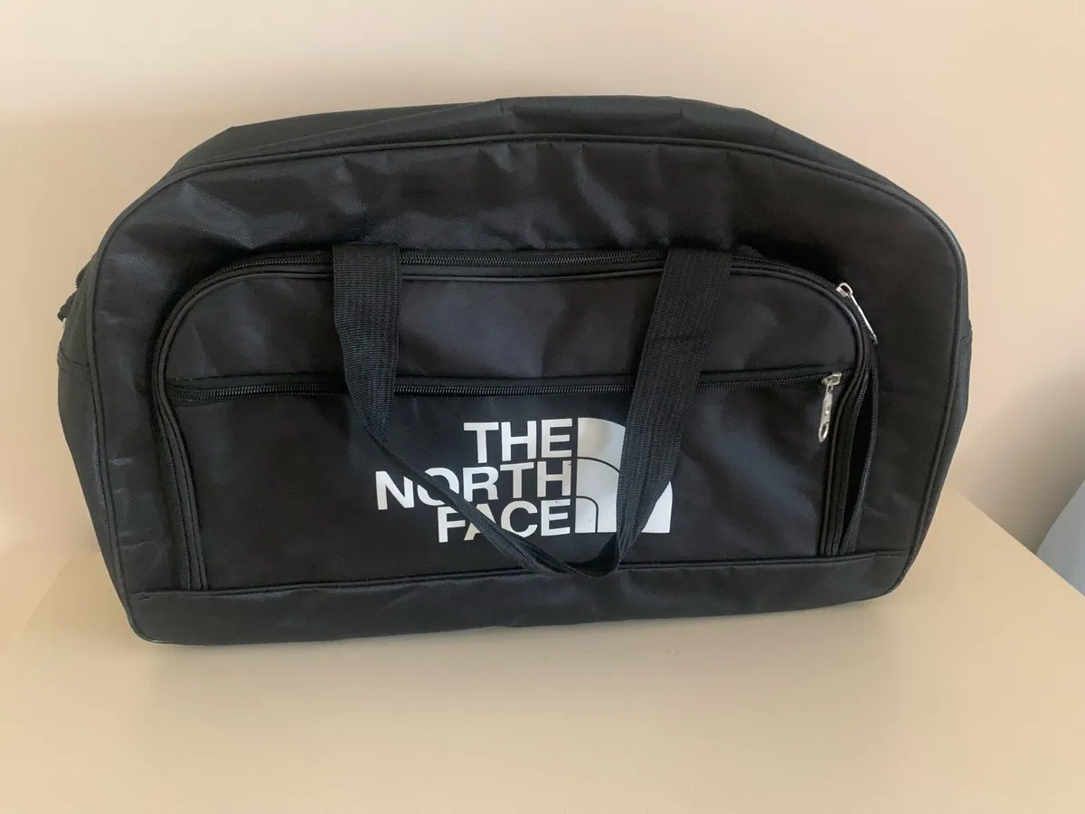 New North Face Hold All - Image 1
